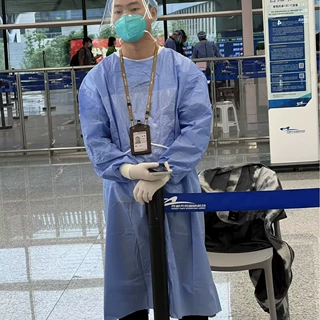 无纺布隔离衣反穿衣加厚透气型探视系带服美容蓝色罩衣一次性使用