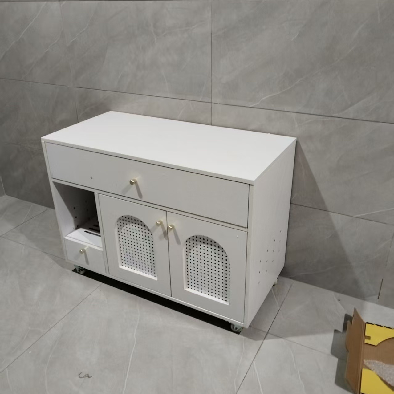 따뜻한 흰색(대야 없음) 10kg 내부 고양이에게 적합