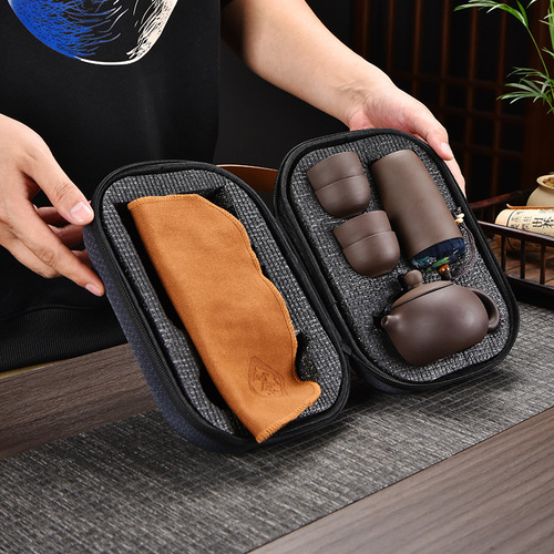 Zisha Travel Tea Set with 1 Pot and 4 Cups, Ceramic Tea Set with Tea Canister, Outdoor Portable Tea Set, Festival Gift with Logo