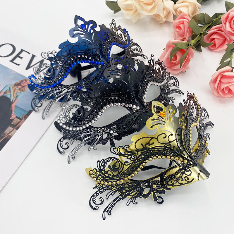 Ventas transfronterizas máscaras de hierro forjado de plástico de alta calidad máscaras de maquillaje de plástico pintadas máscaras de carnaval