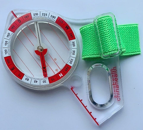 Компас для ориентирования на большом пальце