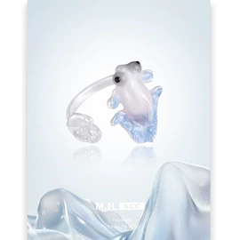 项链;耳环;戒指