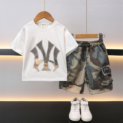 Boys' camouflage shorts set  summer new style children's handsome short-sleeved camouflage two-piece set baby clothes trendy