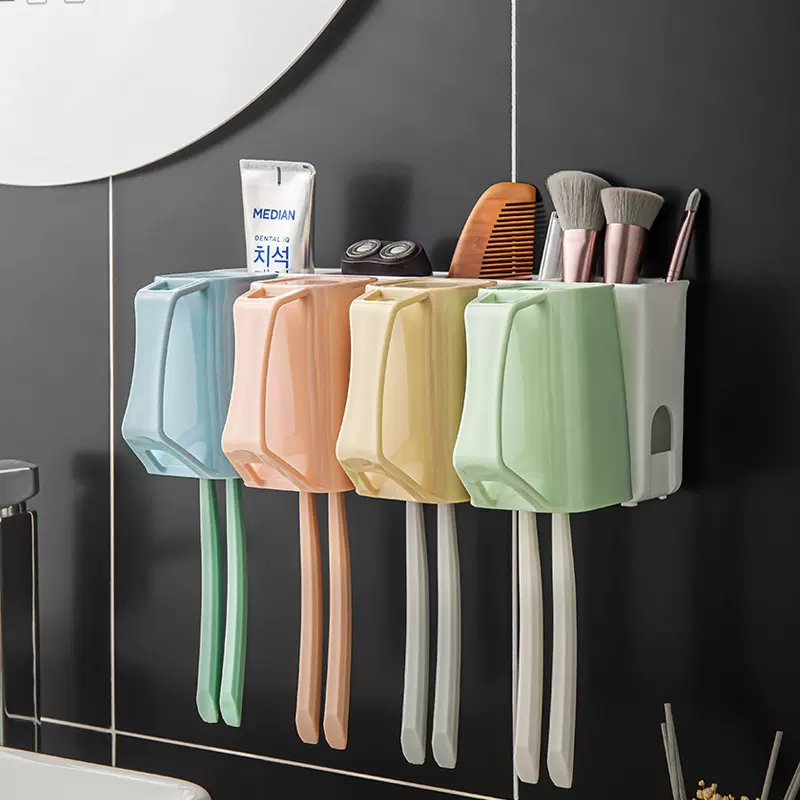 牙刷置物架卫生间免打孔三四口洗漱杯创意网红杯架免套装吸盘