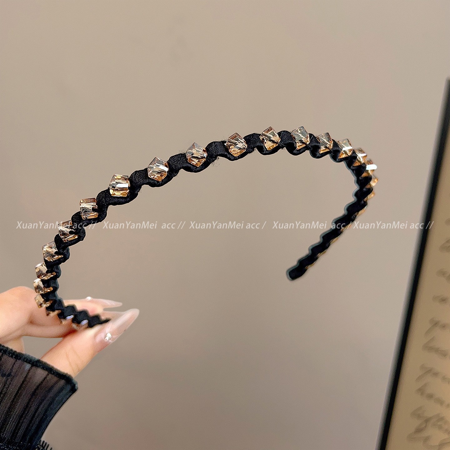Champagne crystal wavy headband