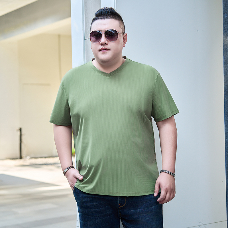 Plus-sized Men's Summer Thin Short-sleeved plus size Loose V-neck T-shirt Fat Base Shirt Ice Silk Cool T-shirt