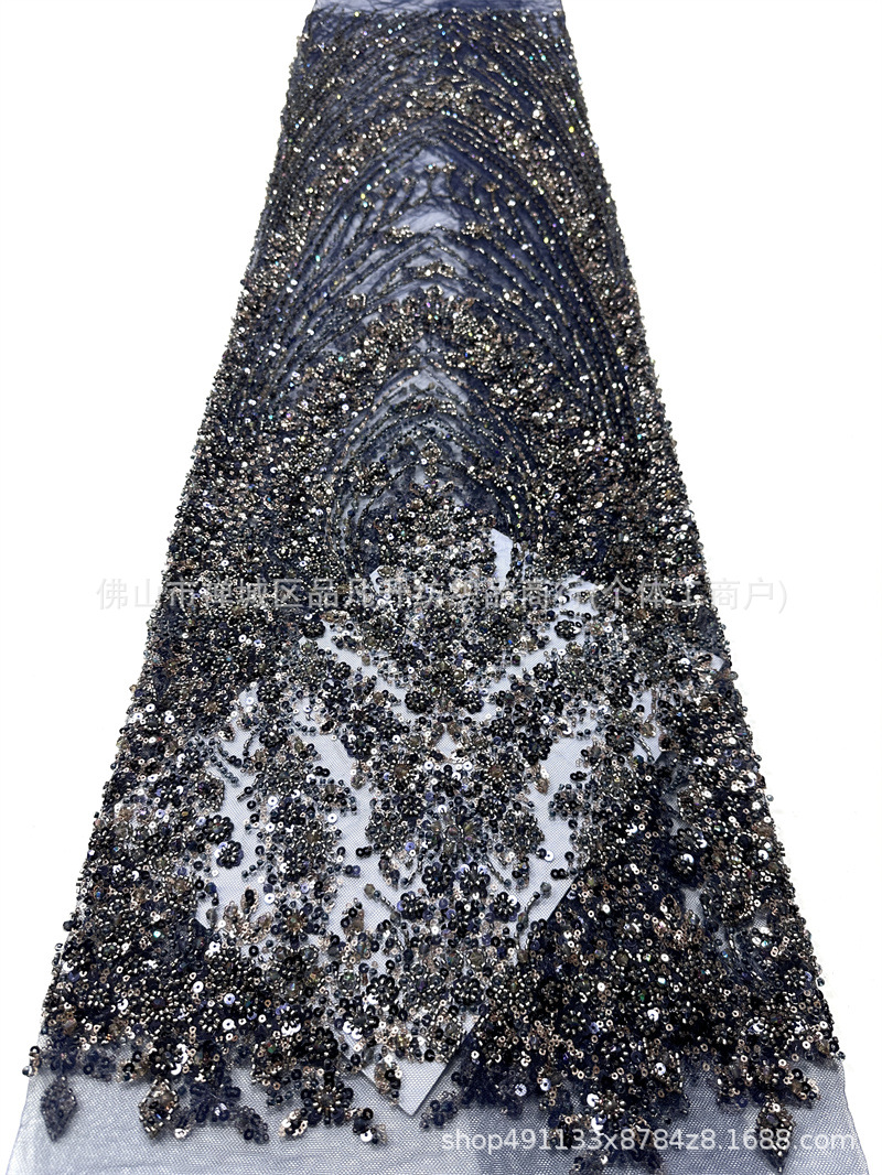 Fabricante de lujo bordado a mano Peacock Tail red tela de encaje de plata cristal perlas adornos formales tela de vestido de baile
