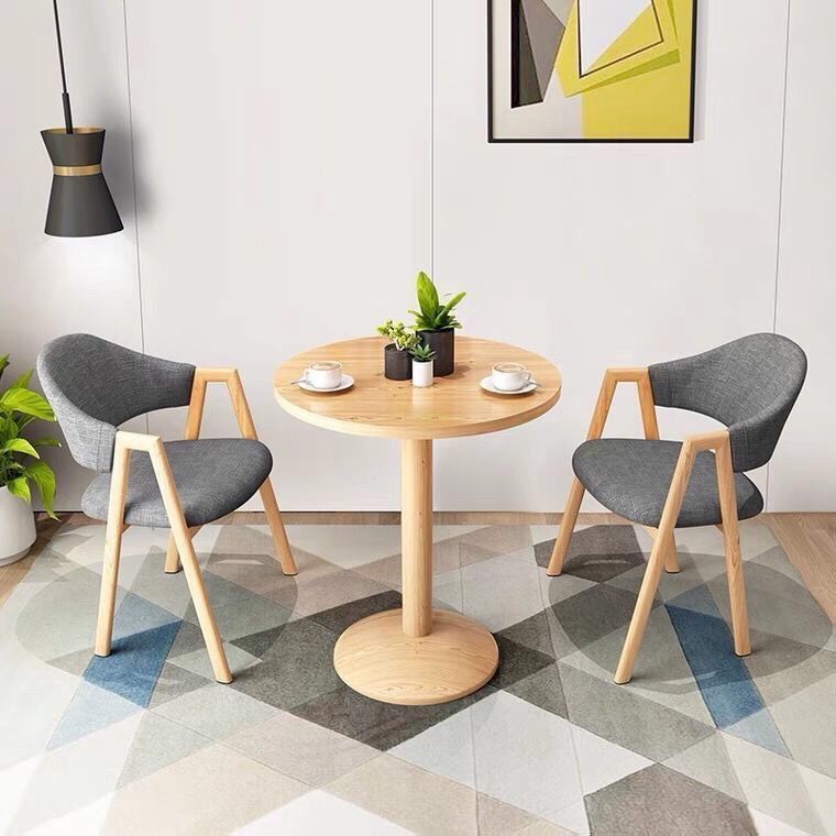다크 그레이 천 60 원형 테이블과 의자 2개