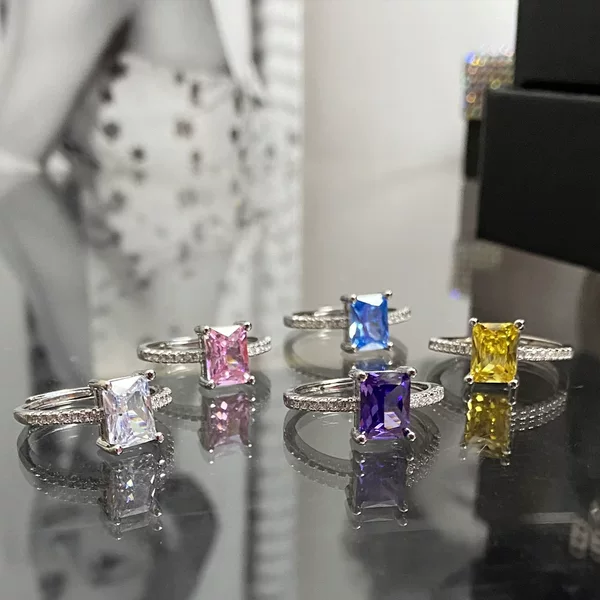 Versa Colorful Treasure Style Seiko Elegant Rainbow Style Color-Separated Rectangular Open Hand Jewelry Ring for Women Main Stone 6*8 Ring