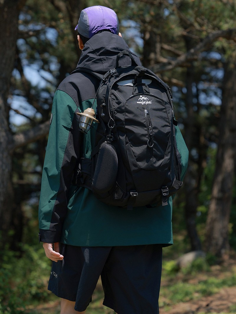 Mochila de montaña de alta capacidad al aire libre para hombres y mujeres, viaje de montaña ligero, trekking profesional, mochila de viaje simple