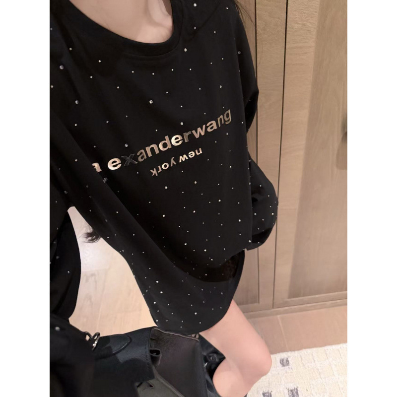 High-end trendy casual relaxed style letter rhinestone long-sleeve T-shirt for women, loose mid-length top, sun protection cover-up High-end trendy casual relaxed style letter rhinestone long-sleeve T-shirt for women, loose mid-length top, sun protection cover-up