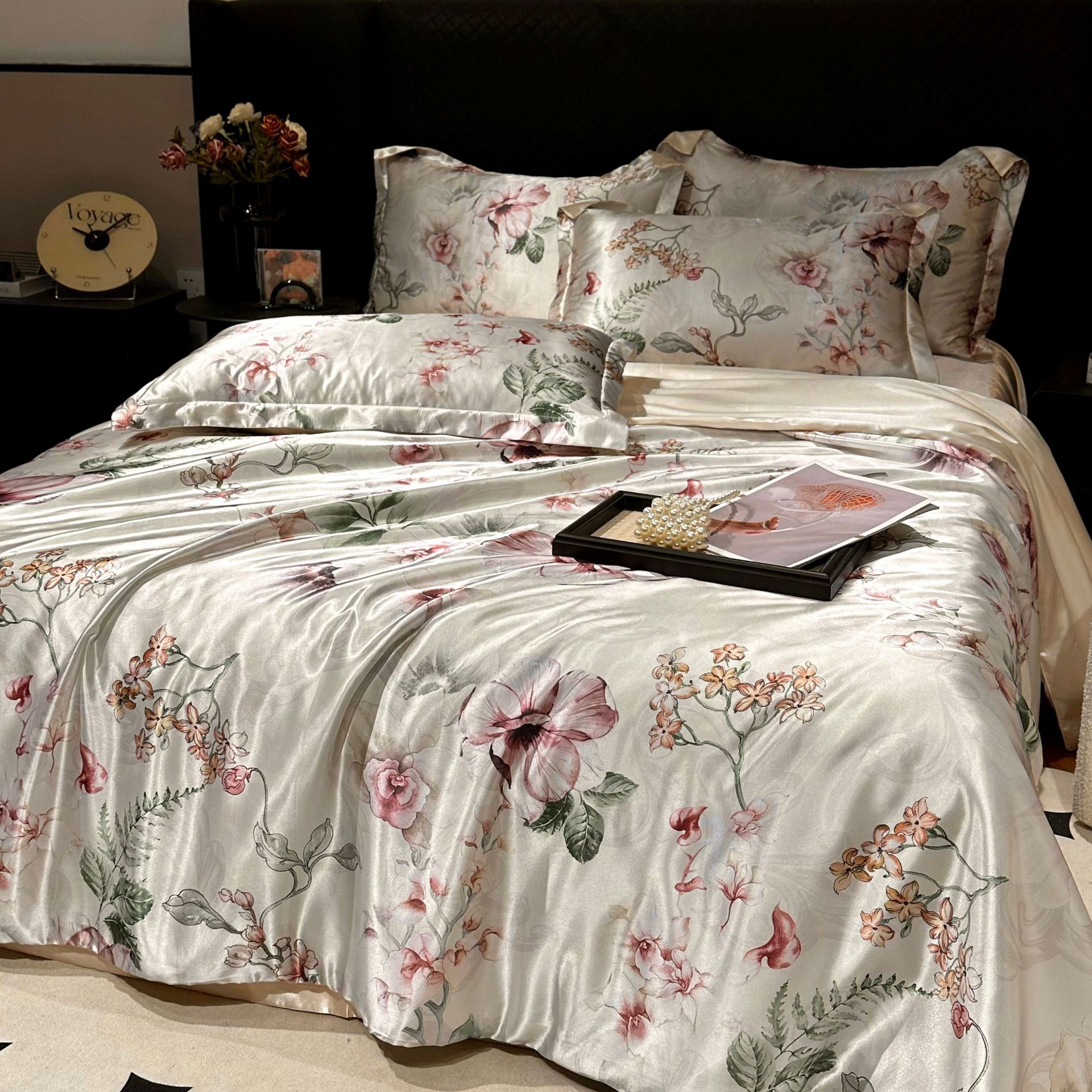American-style Printed Silk Four-piece Set Flower Double-sided Mulberry Silk Ice Silk Quilt Cover Silk Bed Sheet Bed Linen
