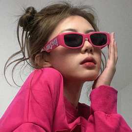 跨境新款时尚墨镜男女同款欧美街拍嘻哈风太阳镜个性潮流眼镜厂家