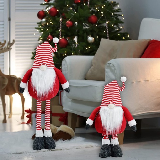 Nueva frontera decoraciones navideñas a rayas sin rostro muñeca de pie muñeca nórdica muñeca retráctil de Santa Claus