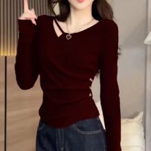 2025秋冬季时尚装饰扣子纯色修身显瘦洋气长袖打底衫女上衣潮百搭