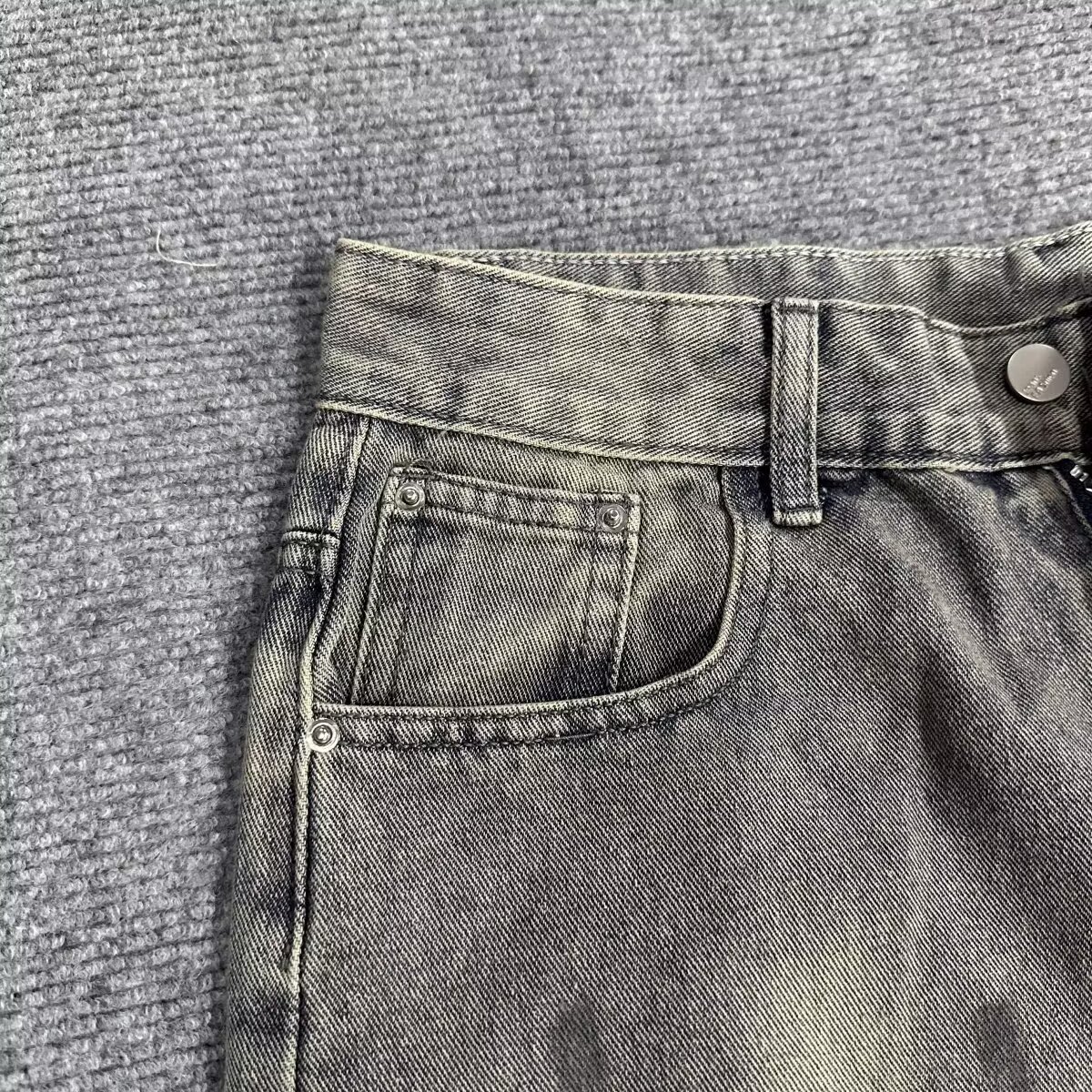 Men's Slim Fit Stretch Jeans Lightweight Summer Denim Artistic Wash Hand-Painted Details_mkmklike.com