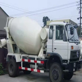 厂家定制4立方小型水泥罐车东风混凝土搅拌车 水泥搅拌车价格
