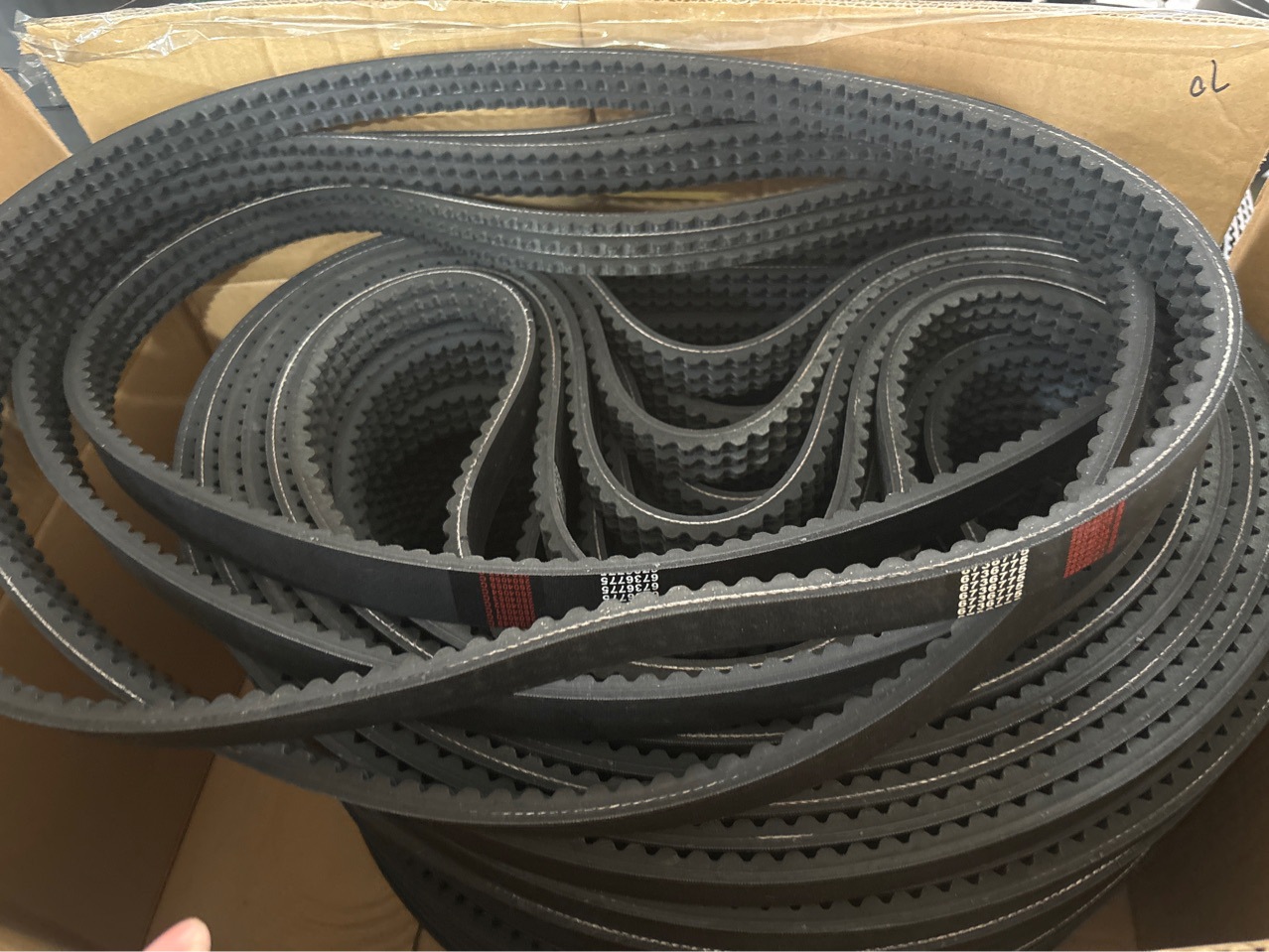 20*1700L toothed triangle belt 6736775 for harvesters 7188792 for tractors and agricultural machinery industrial transmission belt