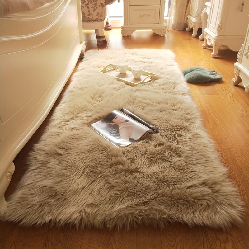 Faux Sheepskin Rug-1.jpg