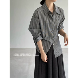 女式针织衫;女式衬衫;时尚休闲套装