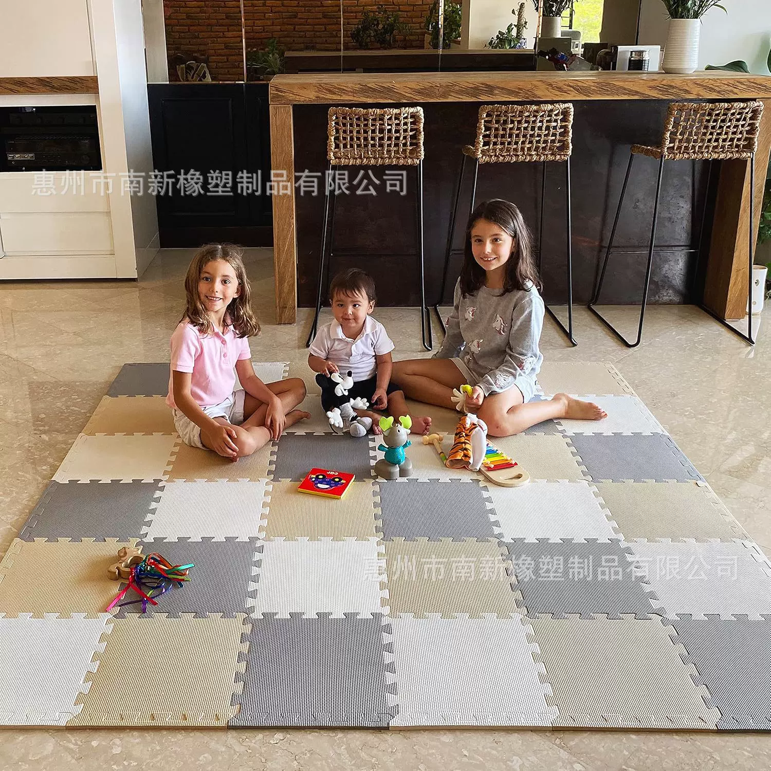 工厂定制素色拼接家用EVA防摔防潮减震泡沫拼接地垫亚马逊同款