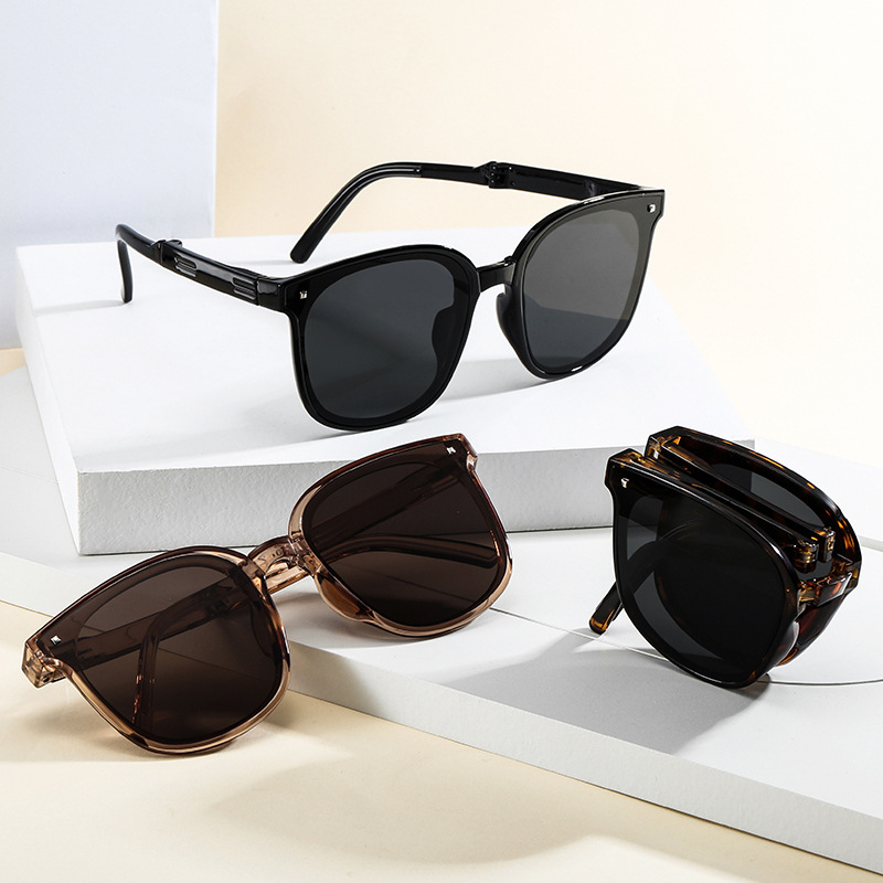 Outdoor Occasion Solid Color Pattern Women'S Gender Fashion Style Grey, Yellow Color Fashion Solid Color Tac Square Full Frame Women's Sunglasses