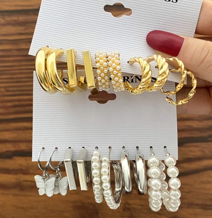 欧美跨境新款珍珠女士耳环 复古金色耳圈套装6件套Earrings Set 欧美跨境新款珍珠女士耳环 复古金色耳圈套装6件套Earrings Set