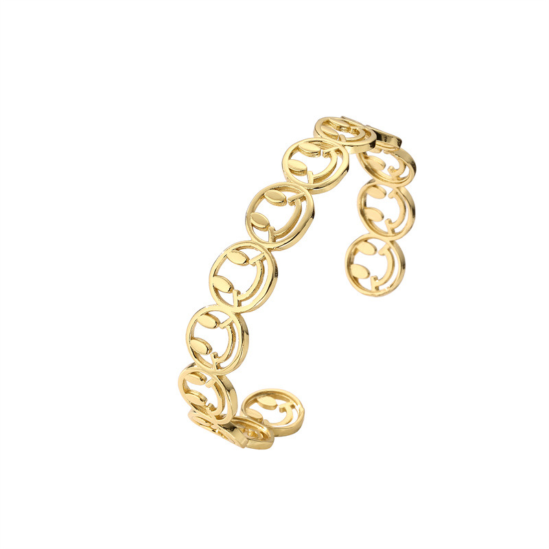 Pulsera de moda europea y americana simple estrella en forma de corazón pulsera hip hop metal punk estilo amor pulsera abierta joyería