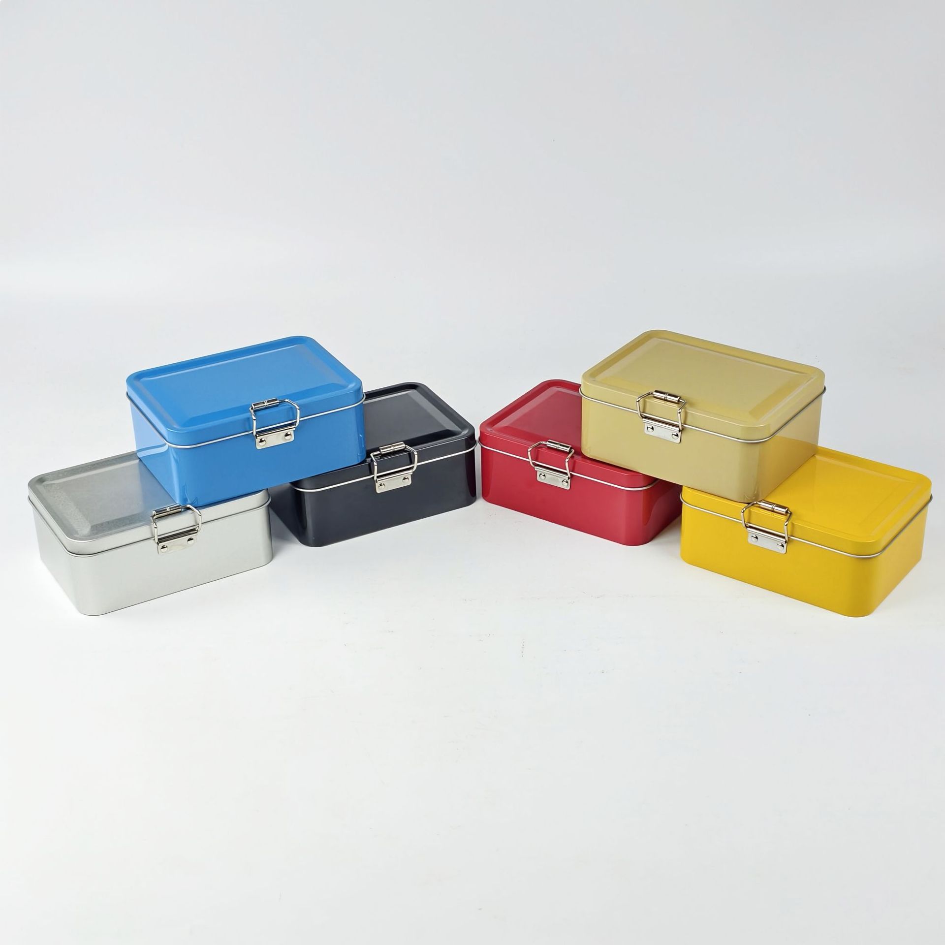 ���ǵ�����������̫����ѩ���ֱ��ɰ�װ��С�����Ʒ���ɺпպ�