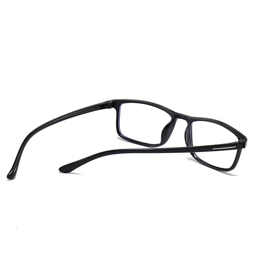 Lightweight TR90 finished myopia glasses, suitable for street vendors, with prescriptions from 100 to 400 degrees, unisex
