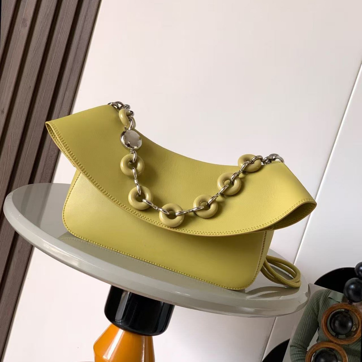 新款罗家真皮牛皮翻盖链条海浪包法式小众轻奢高质感单肩手提女包 - Thumbnail 2