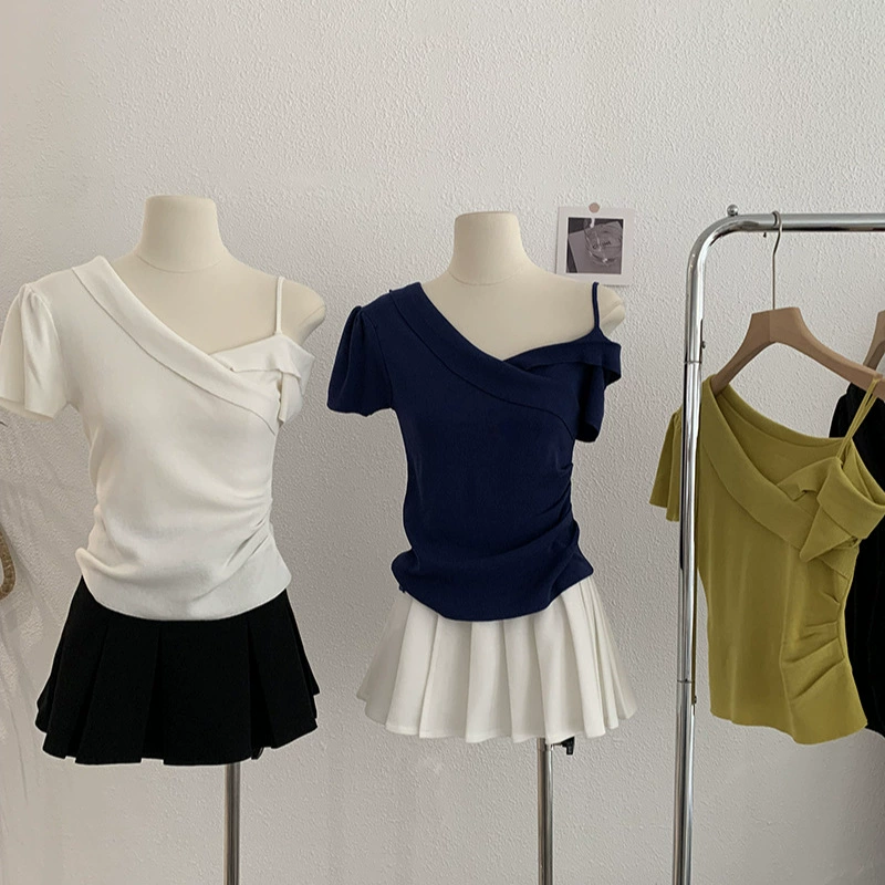 Футболово-подобный узорный вязанный свитер с плотной фактурой, V-образный вырез