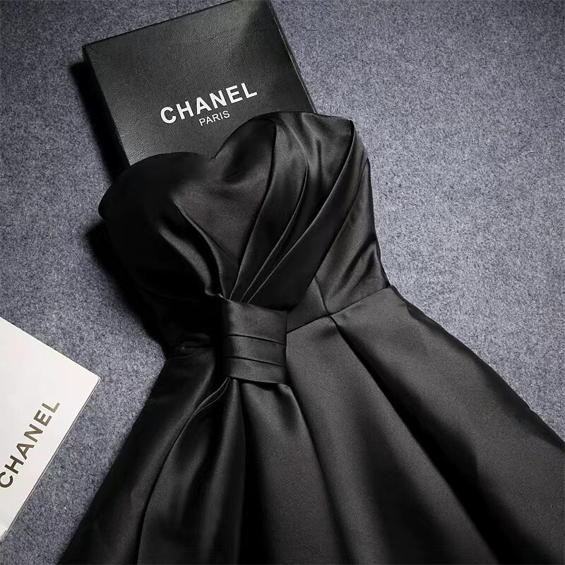 2023 new tube top satin dress Hepburn temperament small black dress party dress sisters evening dress short