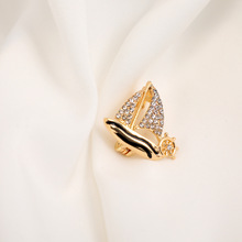 简约时尚帆船胸针百搭高级感气质镶钻胸针衬衫别针防走光胸花配饰