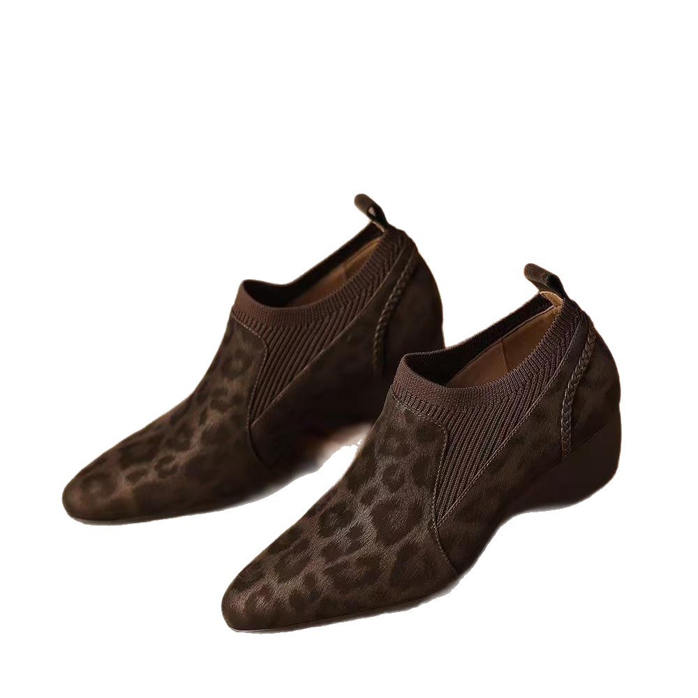2026 primavera y verano retro tejido empalmado leopardo profundo zapatos de cabeza metálica damas zapatos de moda de talón grueso temperamento