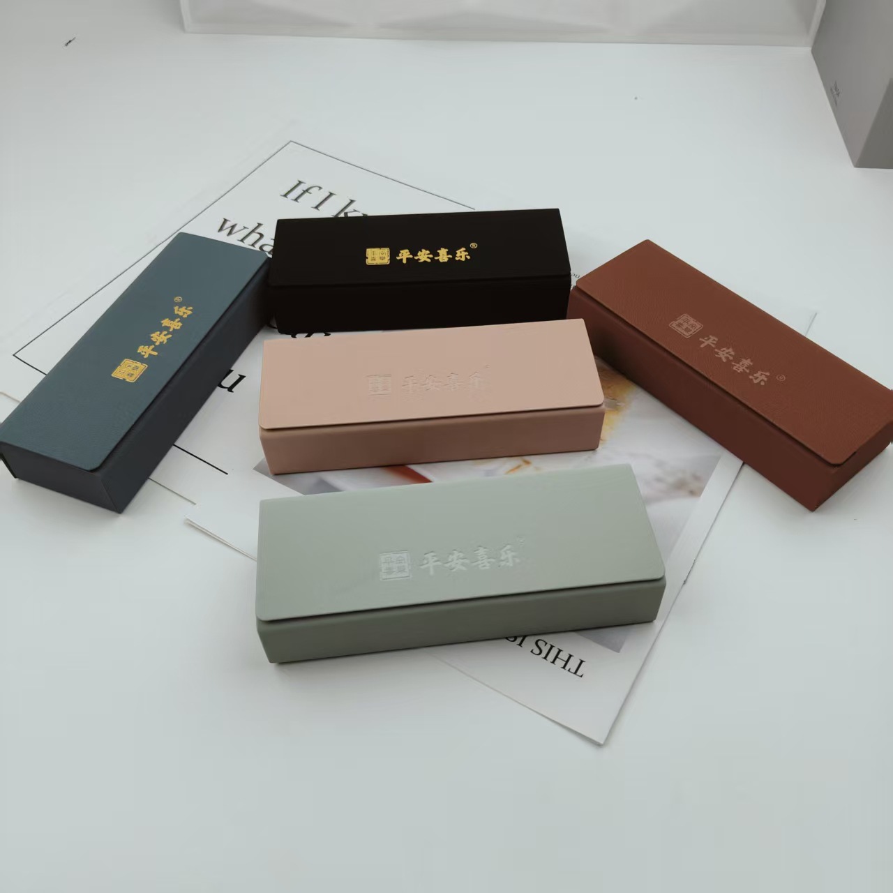 支持定制新款皮质眼镜盒小清新近视镜盒抗压便携大框眼镜高颜值眼