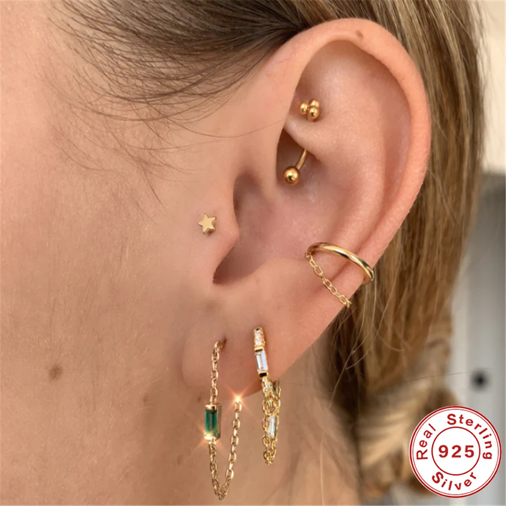 Title 2, Orecchini a catena con nappe in argento 925 e d...