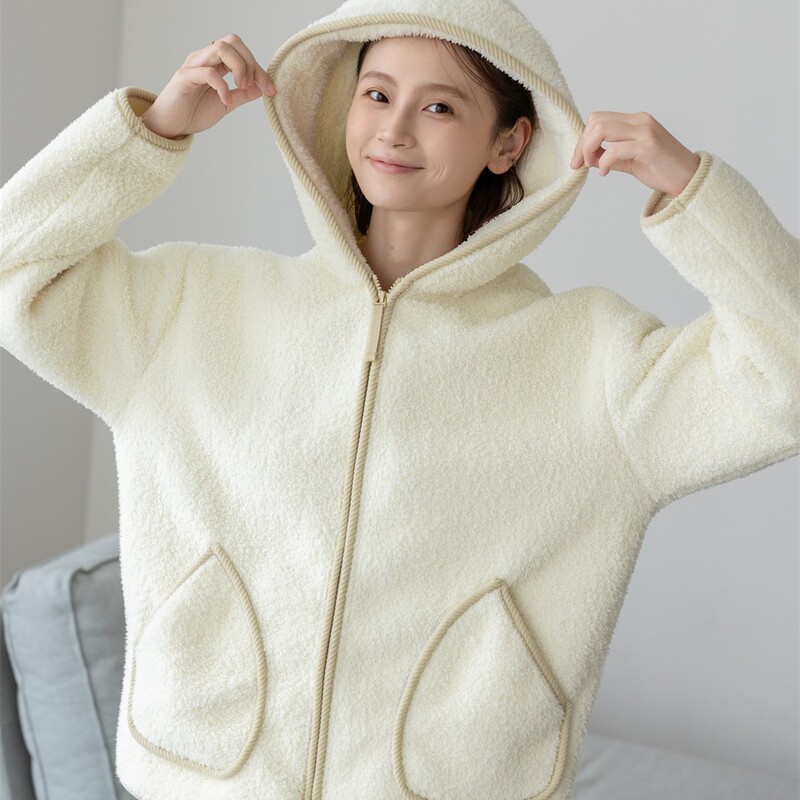 Creamy Yellow Teddy Velvet Hooded/Lapel Style Home Wear Velvet Pajamas Long-Sleeved Pants Thickeneded Warm Winter Suit
