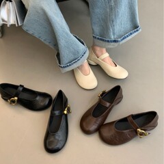 レトロなメアリー珍靴2025フランスの早春の新型超軟百合の丸い頭の太さと低いかかとの浅い靴