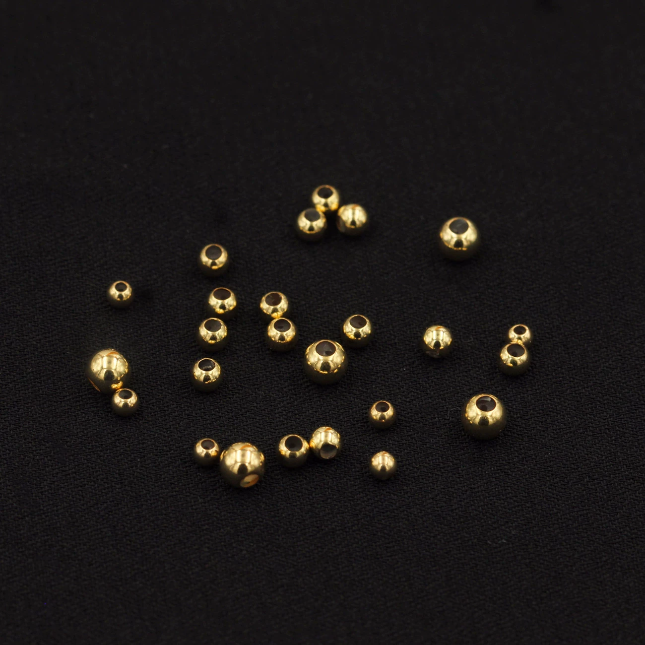 Golden adjustable round beads, silicone accessories, USA, 14 carat, geolocation function