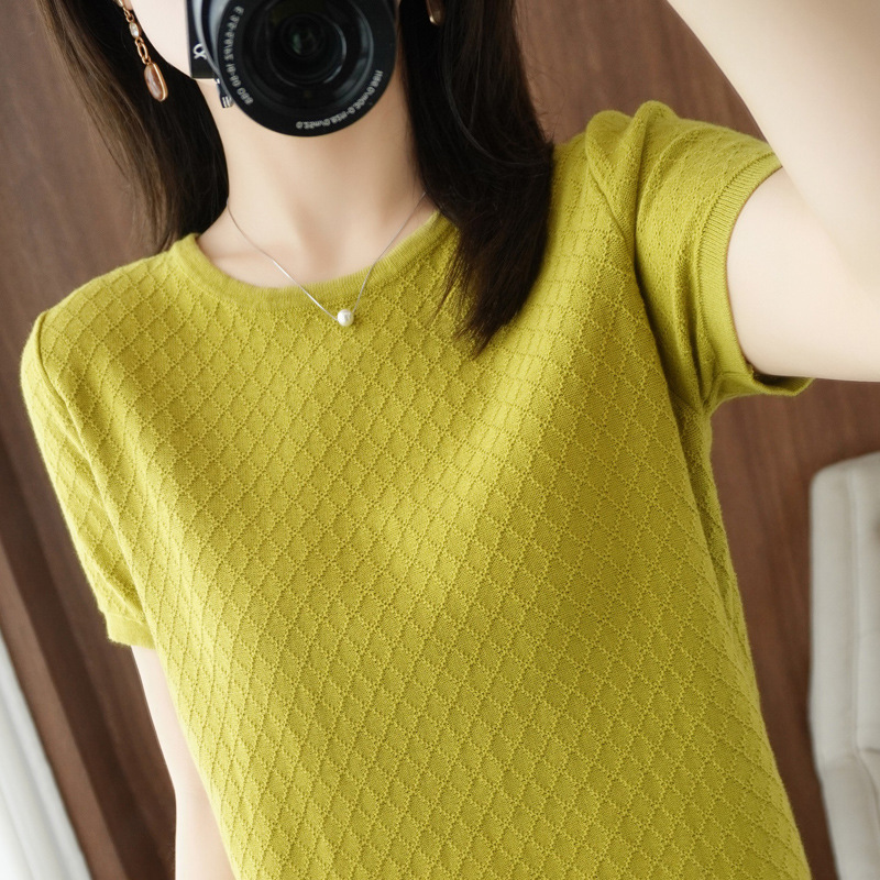 2021 Spring and summer new pattern literature T-shirts Borneol knitting Short sleeved Plaid T-shirt Easy Primer jacket