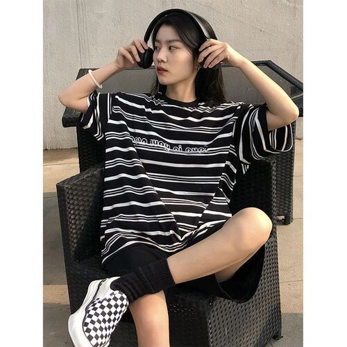 Women's Loose Short Sleeve T-Shirt and Shorts Set, 2025 Summer New Arrival, American Street Style Striped Casual Outfit