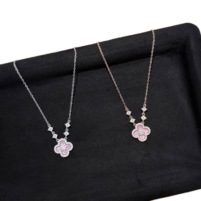 「Qimeng Tianying」ヴィンテージ中古桜ピンクマザーオブパール四つ葉のクローバーネックレスレディースライト高級鎖骨チェーン卸売|undefined