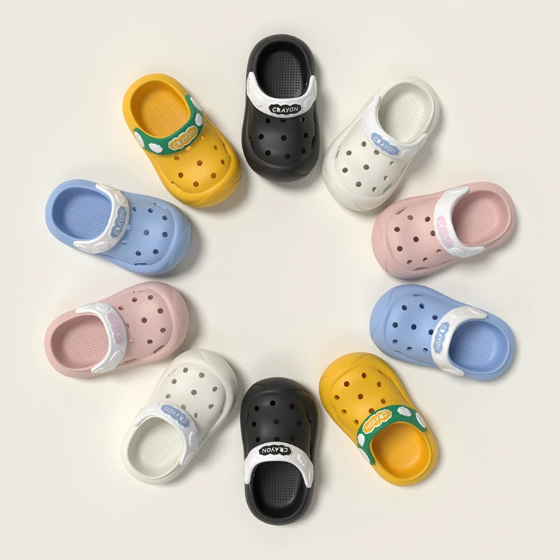 Детские тапочки для девочек лето 2024 новый 1-3 года в помещении мягкое дно нескользящая дышащая детская обувь