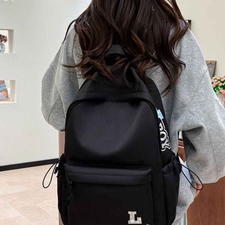 2026 fashionable and trendy backpack makes you more attractive. Nylon zippered backpack for college students' daily commuting 2026 fashionable and trendy backpack makes you more attractive. Nylon zippered backpack for college students' daily commuting