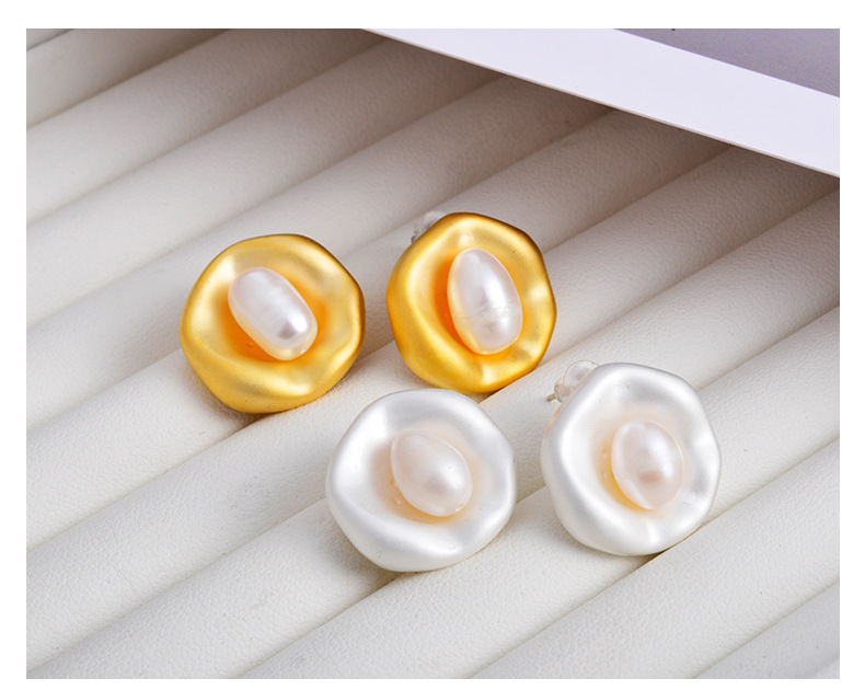 12g Weight 925 Sterling Silver Ear Needle Material 1 Pair Freshwater Pearl Copper Geometric Ear Studs