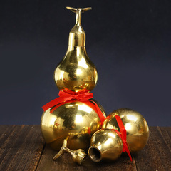 Factory-wholesale copper gourd ornaments: glossy, leaf-decorated gourds with open tops and lids—traditional Bagua gourd crafts made from copper.
