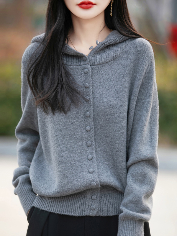 European Hooded Knitwear Women's Cardigan Jacket 2025 Autumn and Winter Loose Casual Bottoming Age-Reducing Knitwear Layered Sweatshirt European Hooded Knitwear Women's Cardigan Jacket 2025 Autumn and Winter Loose Casual Bottoming Age-Reducing Knitwear Layered Sweatshirt