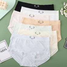 �ļ�5A����ȫ���d��ѝŮ�����ɐۿ�����͸����Ըб��z��Ů����ѝ