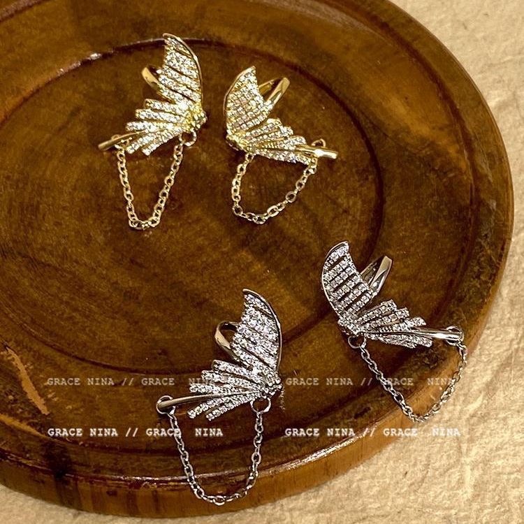 Sophisticated small design fashionable elegant universal ear clips